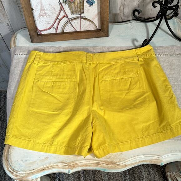 NWT Ann Taylor Loft Yellow Shorts - Size 14 - Picture 3 of 9